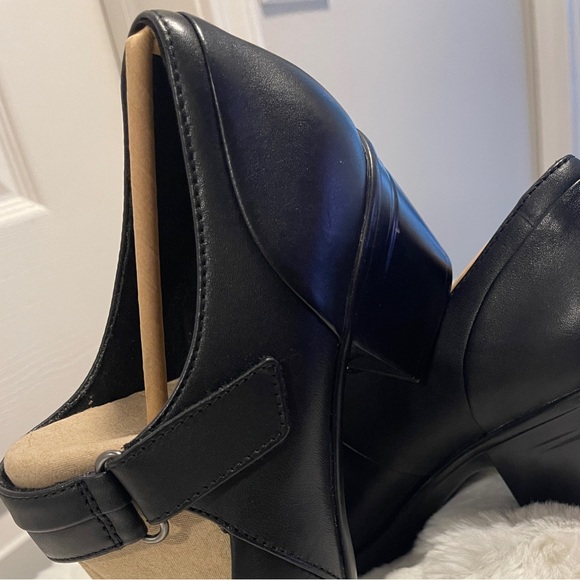 Clarks Women's Emslie Lulin Mary Jane Pump Black Size 9 1/2 M NWT - Picture 13 of 13